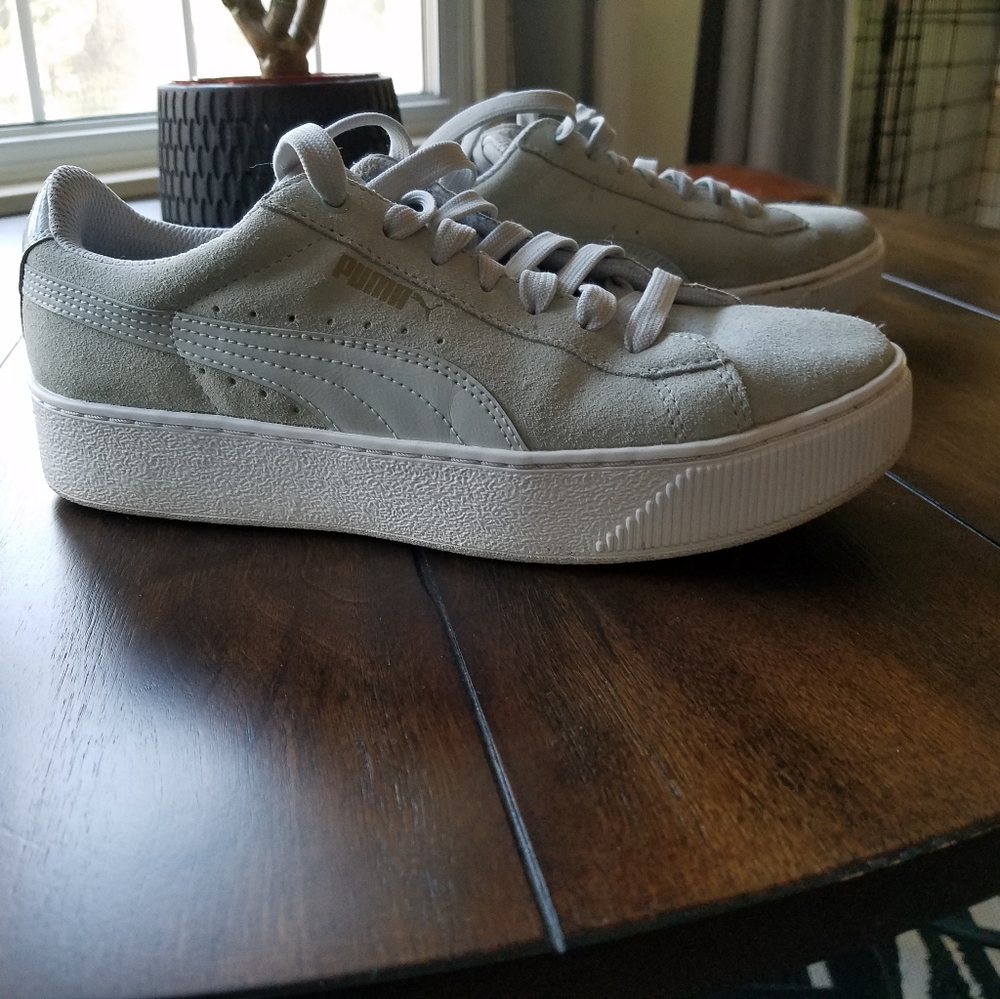 Puma sneakers